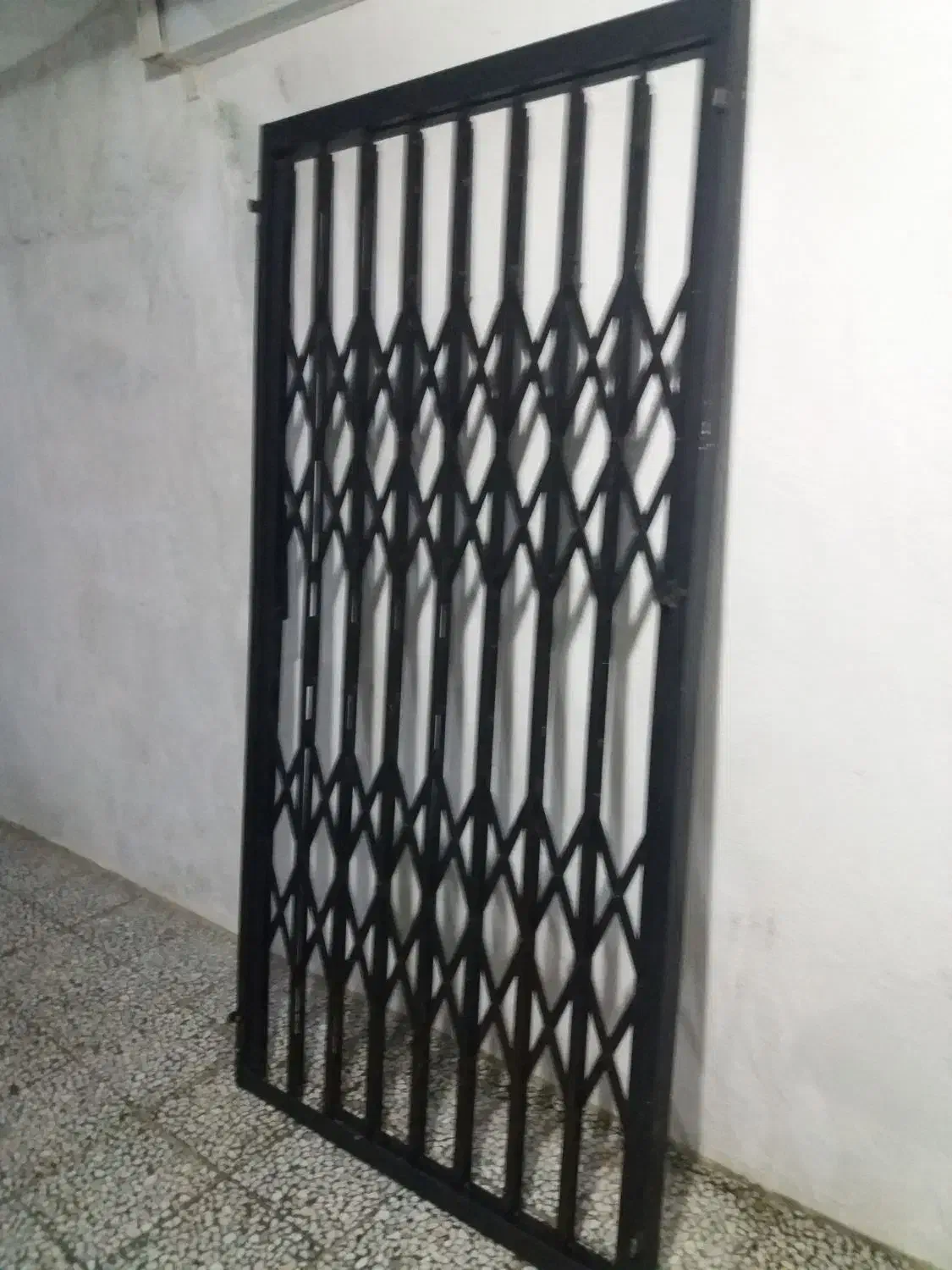 درب اکاردیونی|مصالح و تجهیزات ساختمان|بندر انزلی, معلم|دیوار