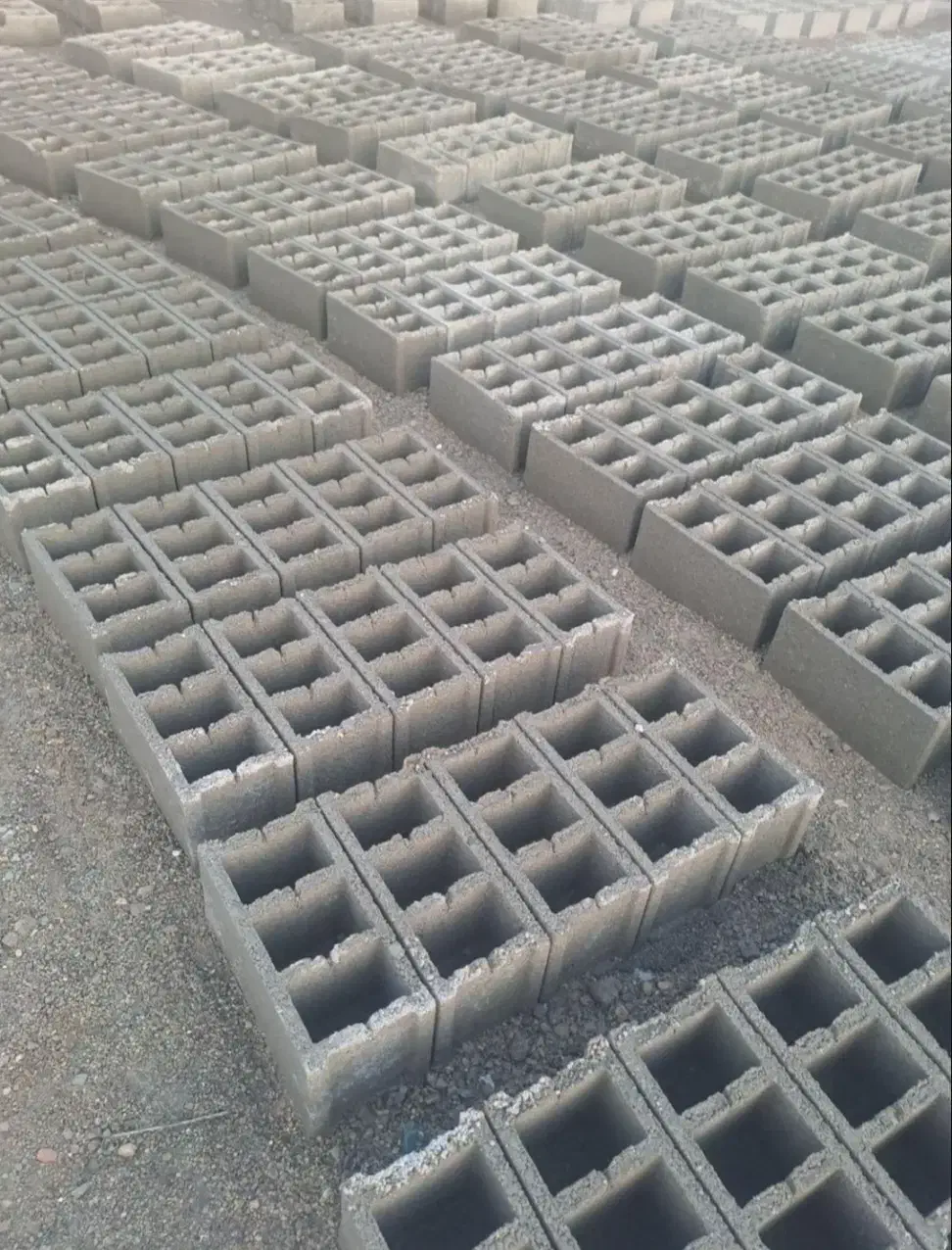 بلوک زن|عمده‌فروشی|هرسین, |دیوار