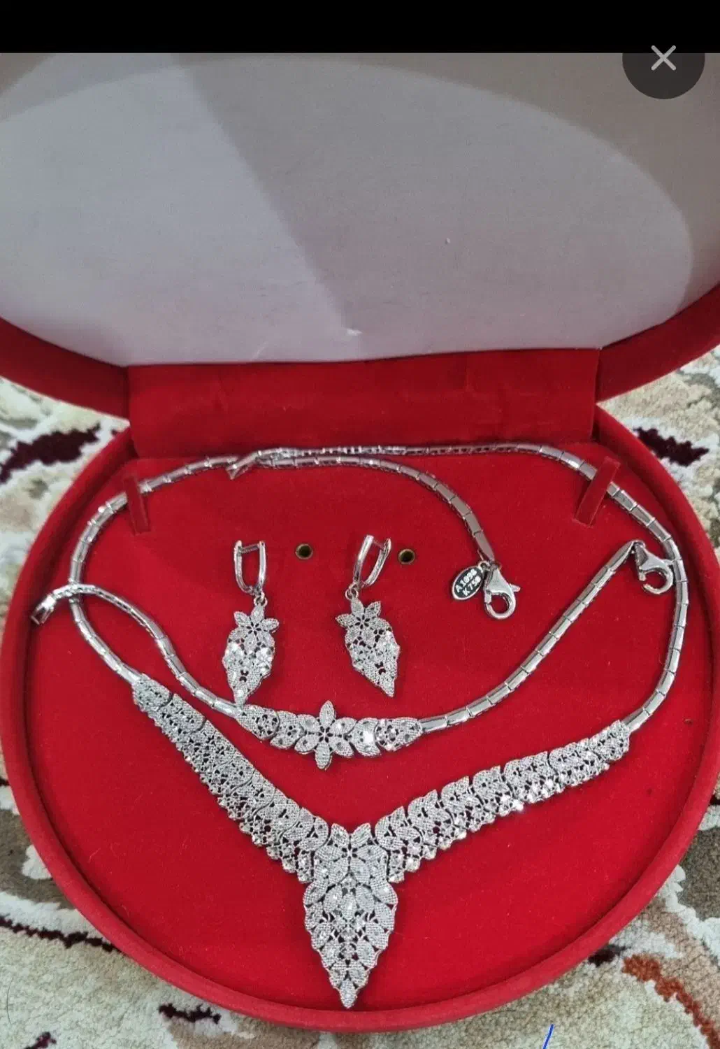 سرویس طلا سفید|جواهرات|باقرشهر, |دیوار