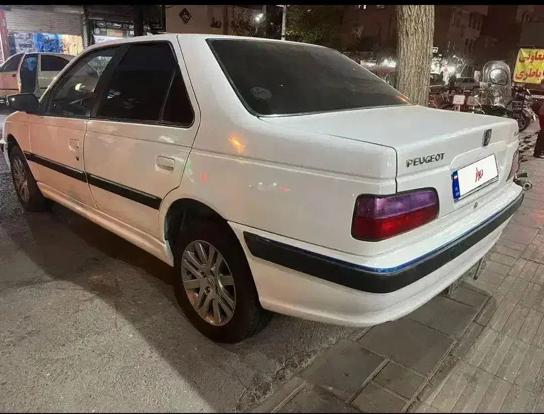 پارس نیمه فول ۱۴۰۱|خودرو سواری و وانت|سراوان, |دیوار