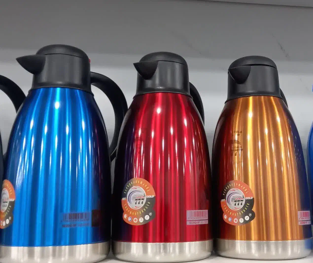 فلاسک استیل 777|ظروف نگهدارنده، پلاستیکی، یک‌بارمصرف|میبد, |دیوار