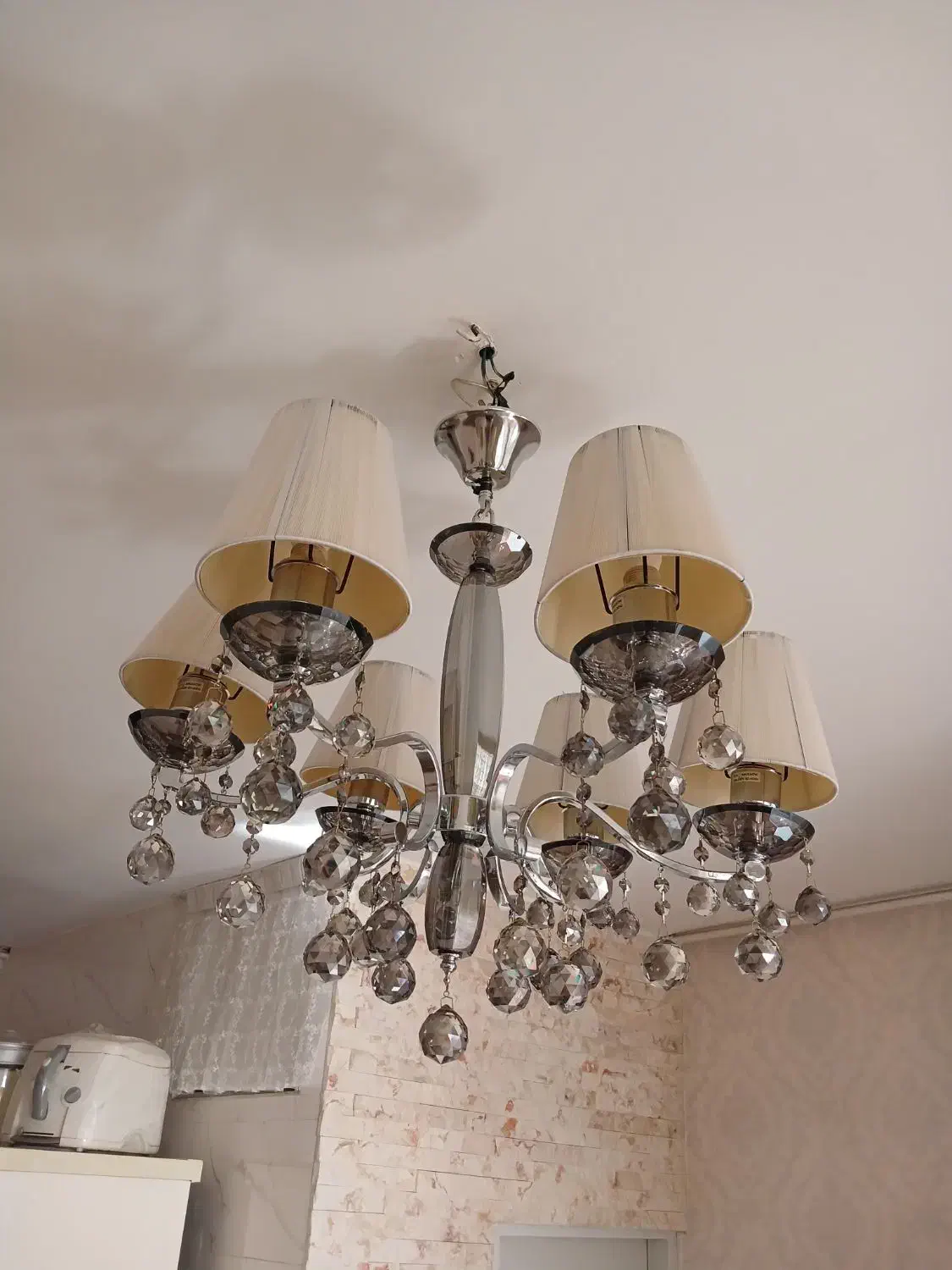 لوستر خارجی|لوستر و چراغ آویز|ری, صفاییه (چشمه علی)|دیوار