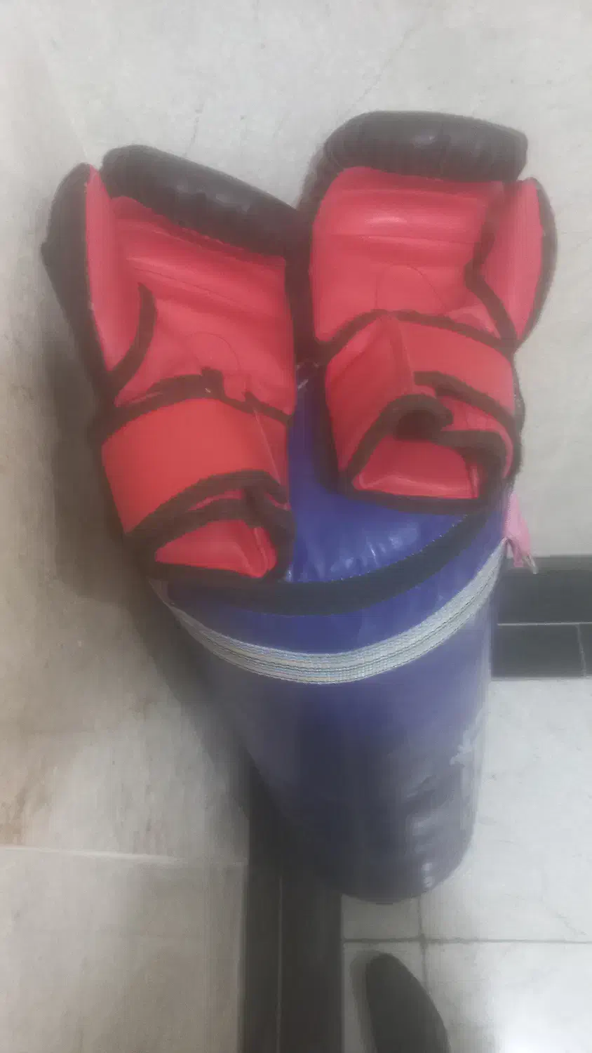 کیسه با کس تمیز و دستکش|تجهیزات ورزشی|تهران, فدک|دیوار