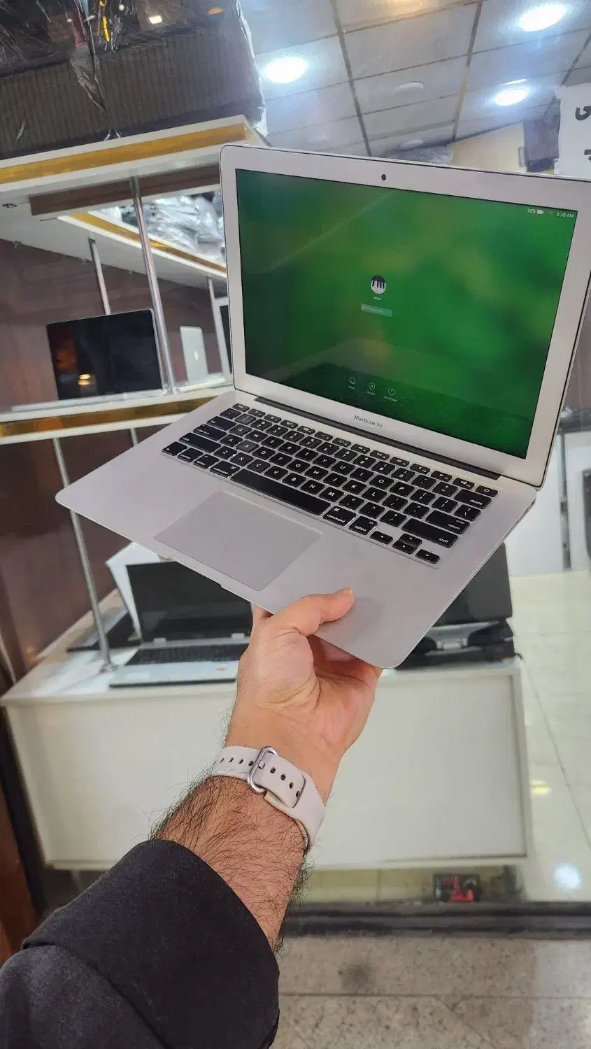 لپتاپ با ماهی ۲ تومن|رایانه همراه|قم, صفائیه|دیوار