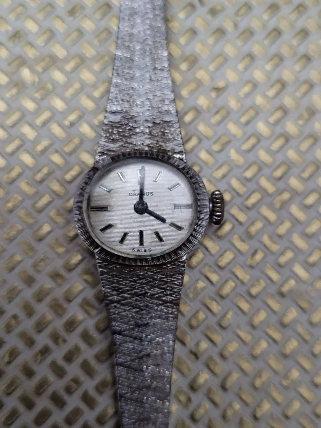 ساعت زنانه ساخت سوییس|ساعت|تهران, نجات اللهی|دیوار