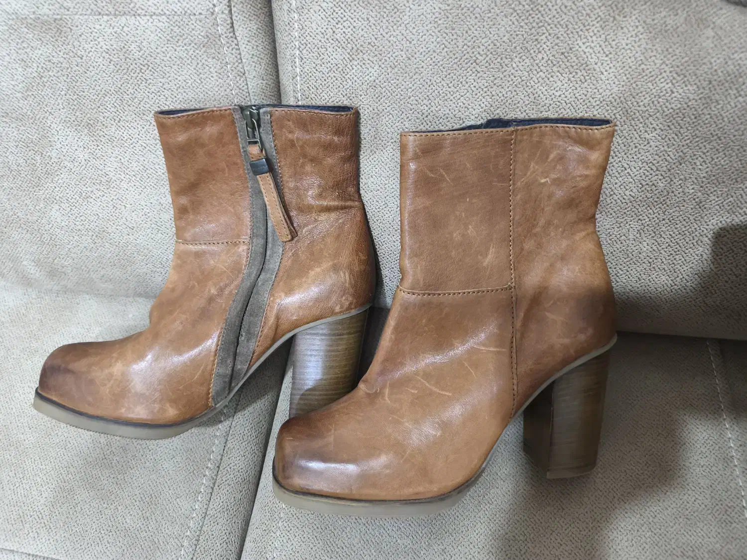 کیف و کفش|کیف، کفش، کمربند|صفادشت, |دیوار