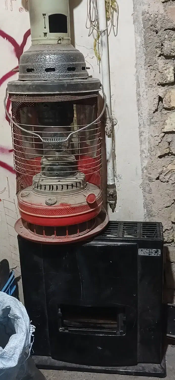 ۲بخاری کارکرده و۱بخاری درحدنو|بخاری، هیتر، شومینه|مبارکه, |دیوار