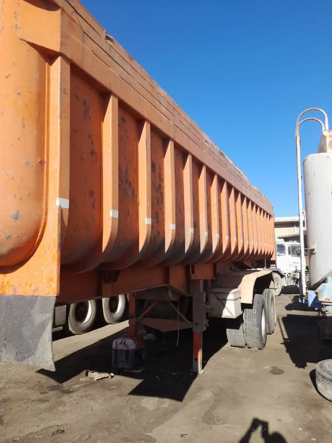 تریلی کمپرس|خودرو سنگین|اراک, |دیوار