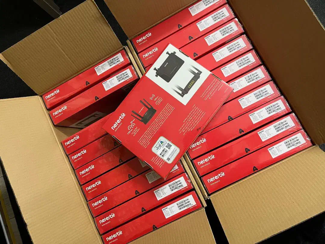 مودم سیم کارتی ۴ آنتن نتربیت آکبند NETERBIT M920V2|مودم و تجهیزات شبکه|خرم‌آباد, |دیوار