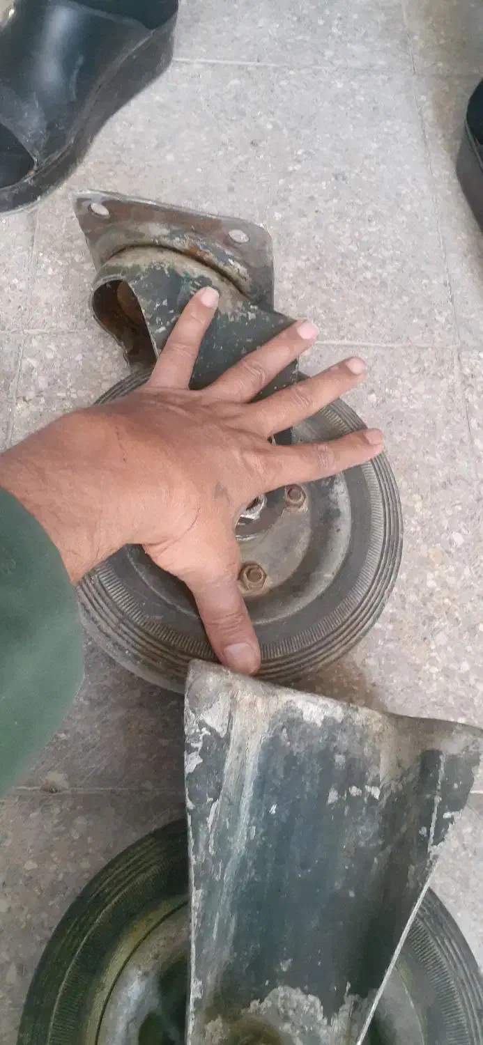 فروش ۸عدد چرخ قریمی|ابزارآلات|فسا, |دیوار