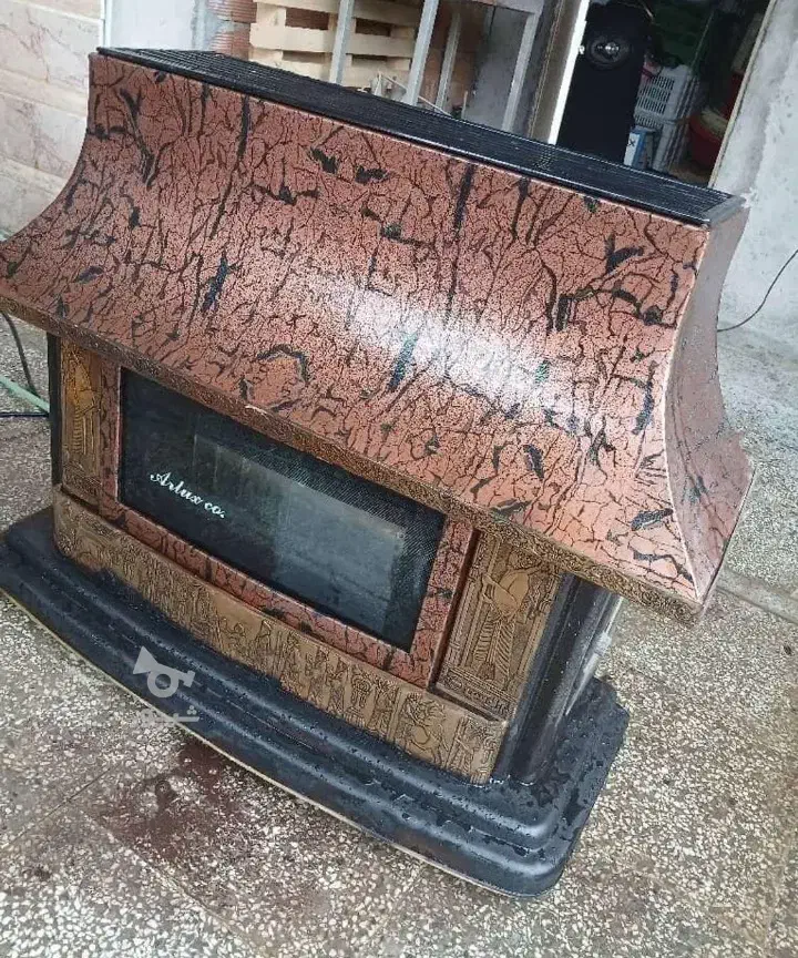 بخاری شومینه ای کاملا سالم|بخاری، هیتر، شومینه|قائم‌شهر, |دیوار