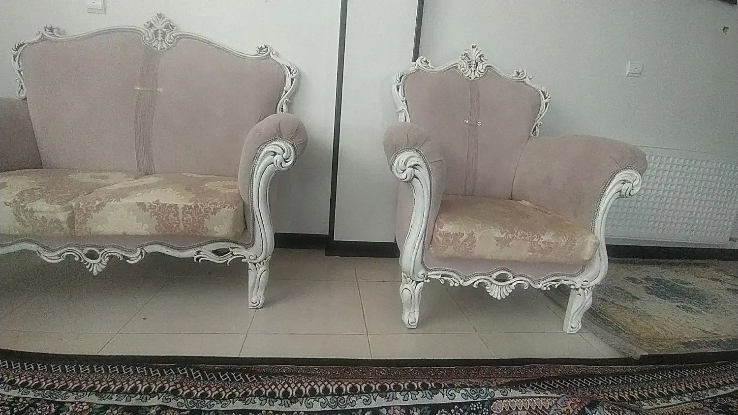 مبل هفت نفره|مبلمان خانگی و میز عسلی|فولادشهر, مسکن مهر فولادشهر|دیوار