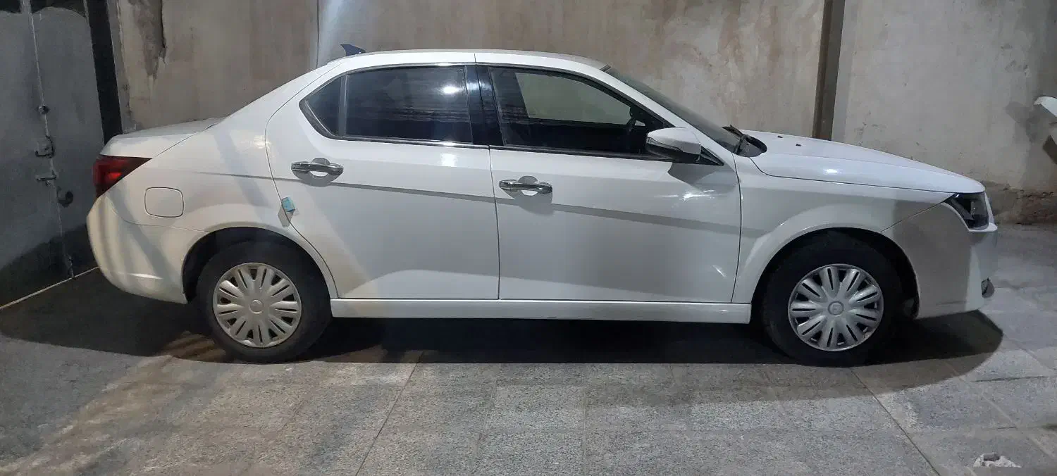 دنا پلاس ۵ دنده|خودرو سواری و وانت|آبادان, |دیوار