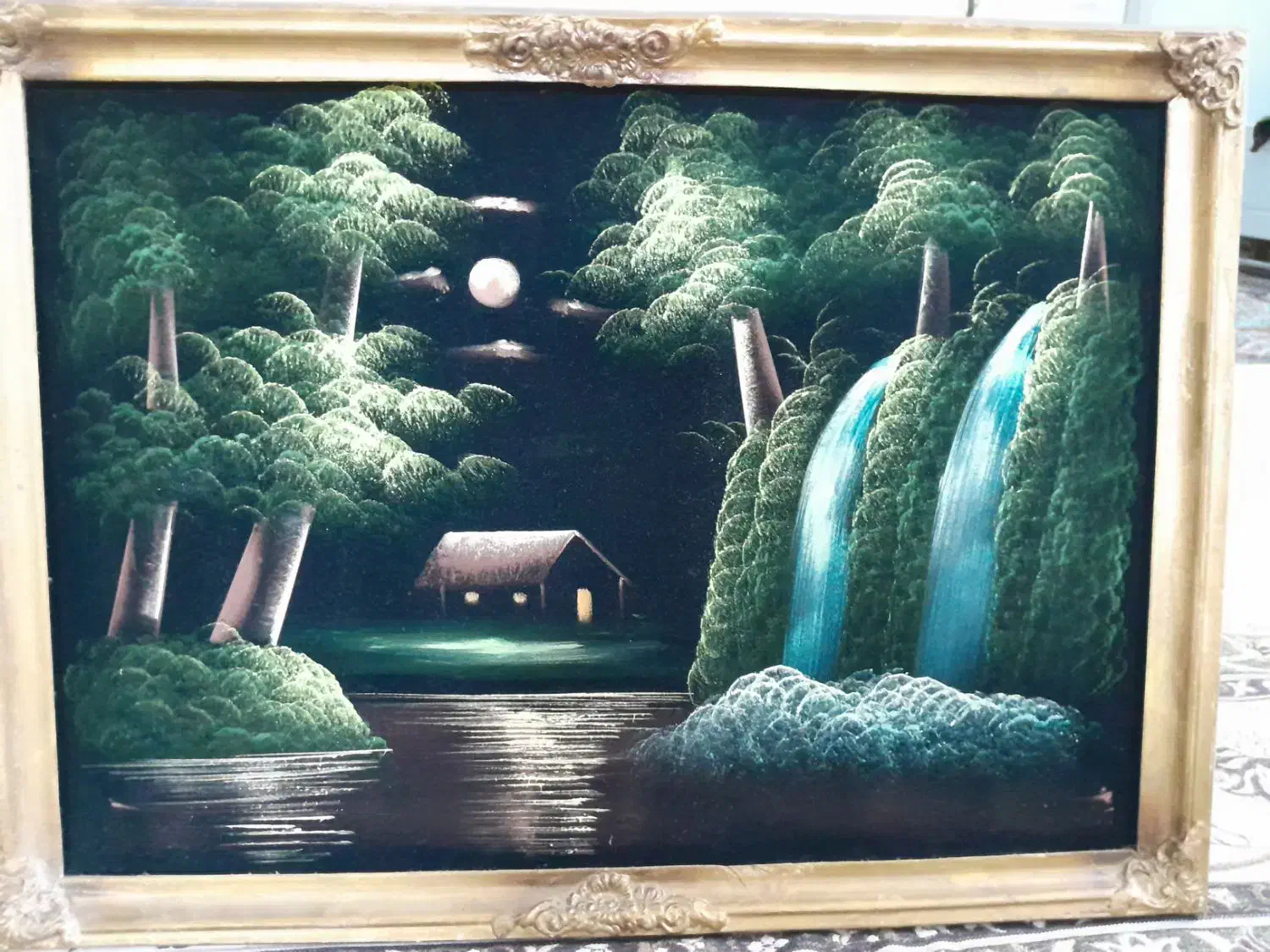 تابلو مخملی|کلکسیون و سرگرمی|رباط‌کریم, رباط‌کریم|دیوار