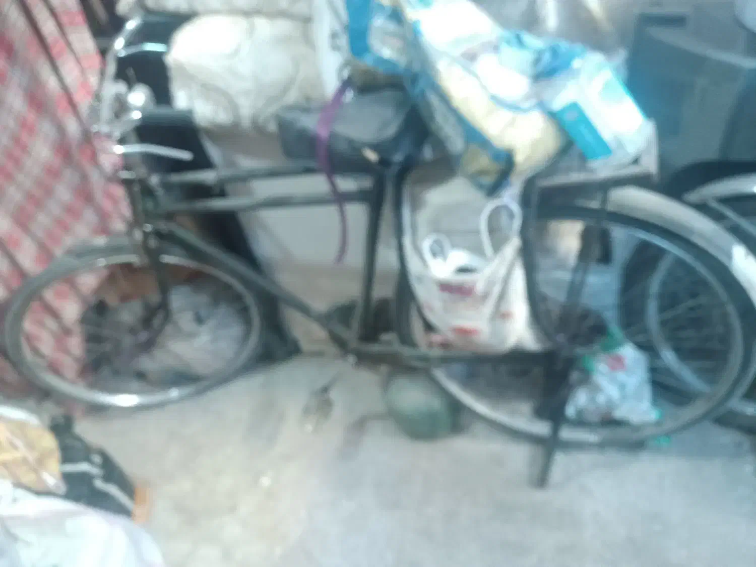 تعدادی وسیله جات|فرش|خمینی‌شهر, |دیوار