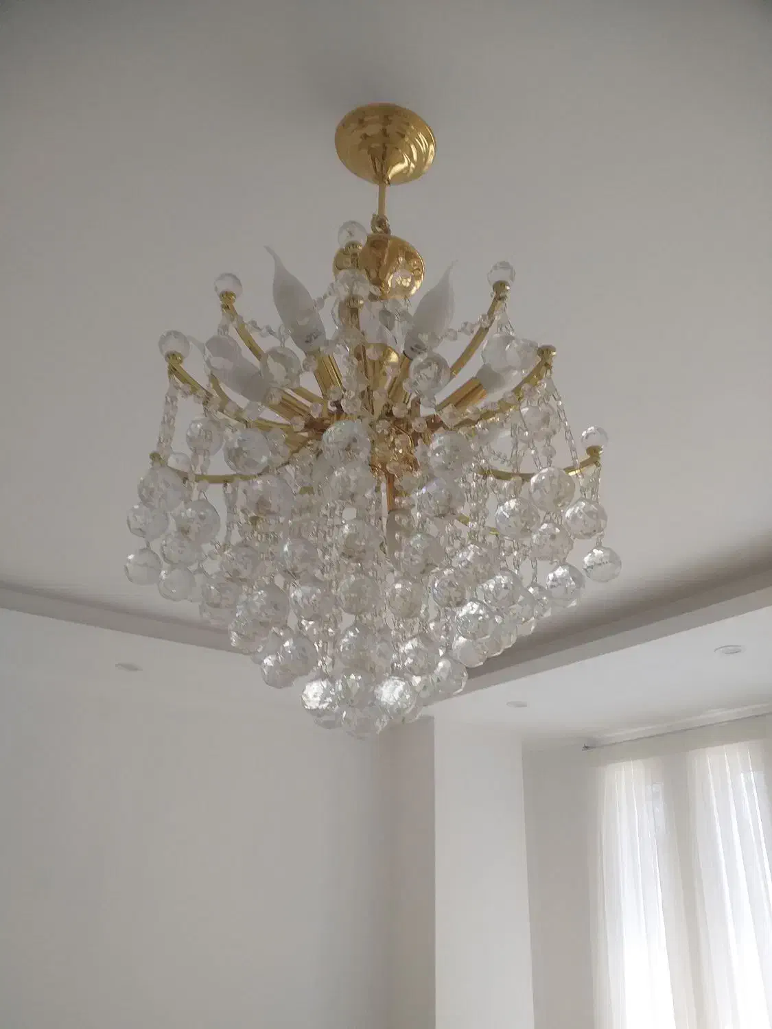 لوستر اتریشی هشت شاخه دوازده لامپه|لوستر و چراغ آویز|سنندج, |دیوار