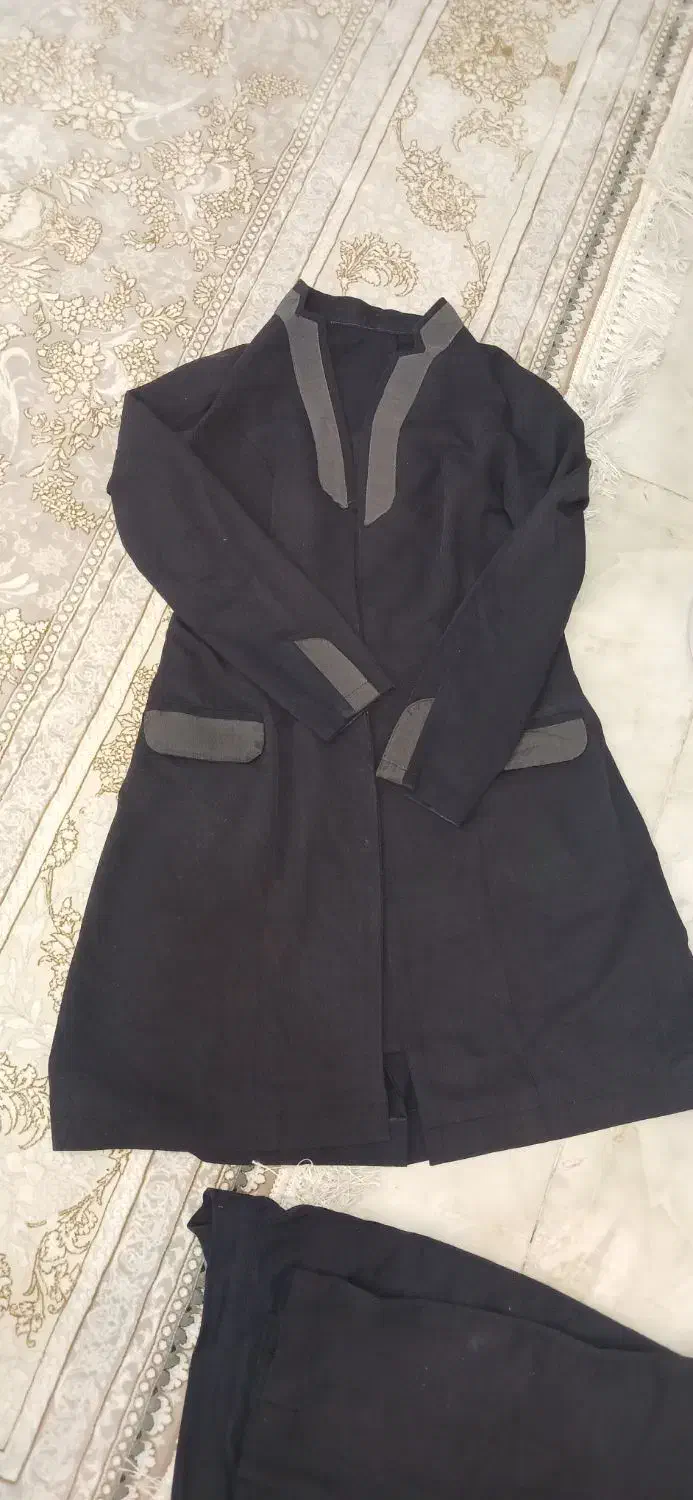 مانتو اداری سورمه ای تیره|لباس|رباطکریم, رباطکریم|دیوار