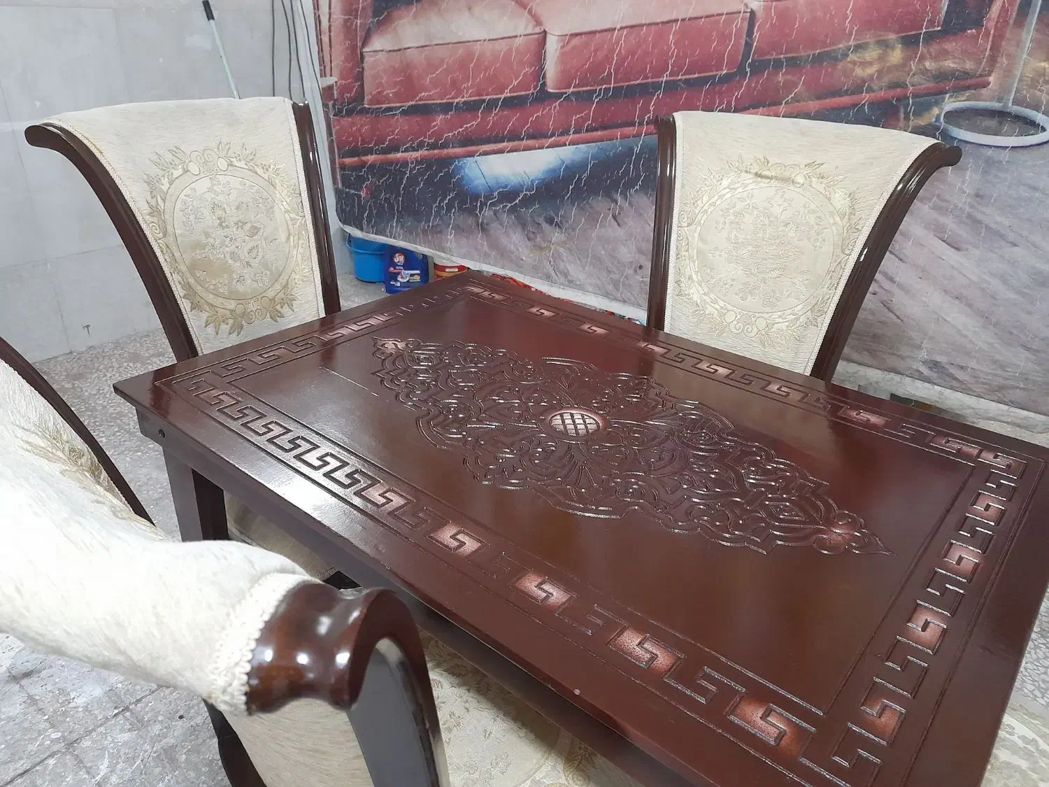 غذاخوری ۴نفره پایه خراطی زیبا|میز و صندلی غذاخوری|قم, نیروگاه|دیوار