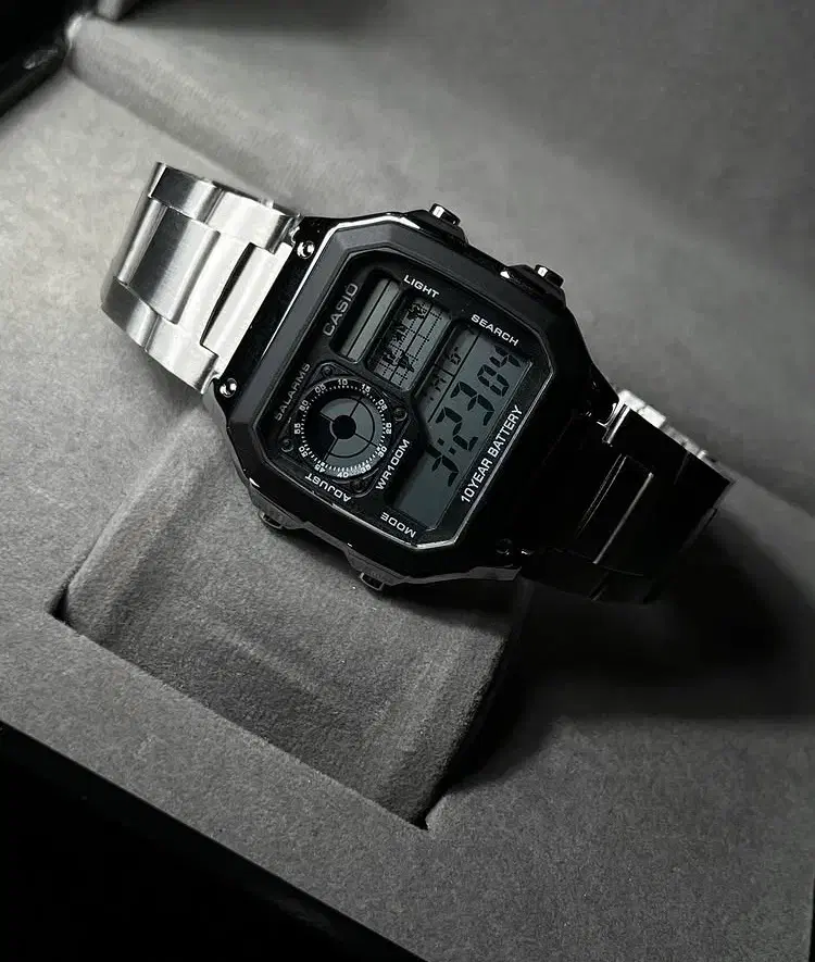 ساعت ( کاسیو جهان نما )|ساعت|اهواز, زردشت|دیوار