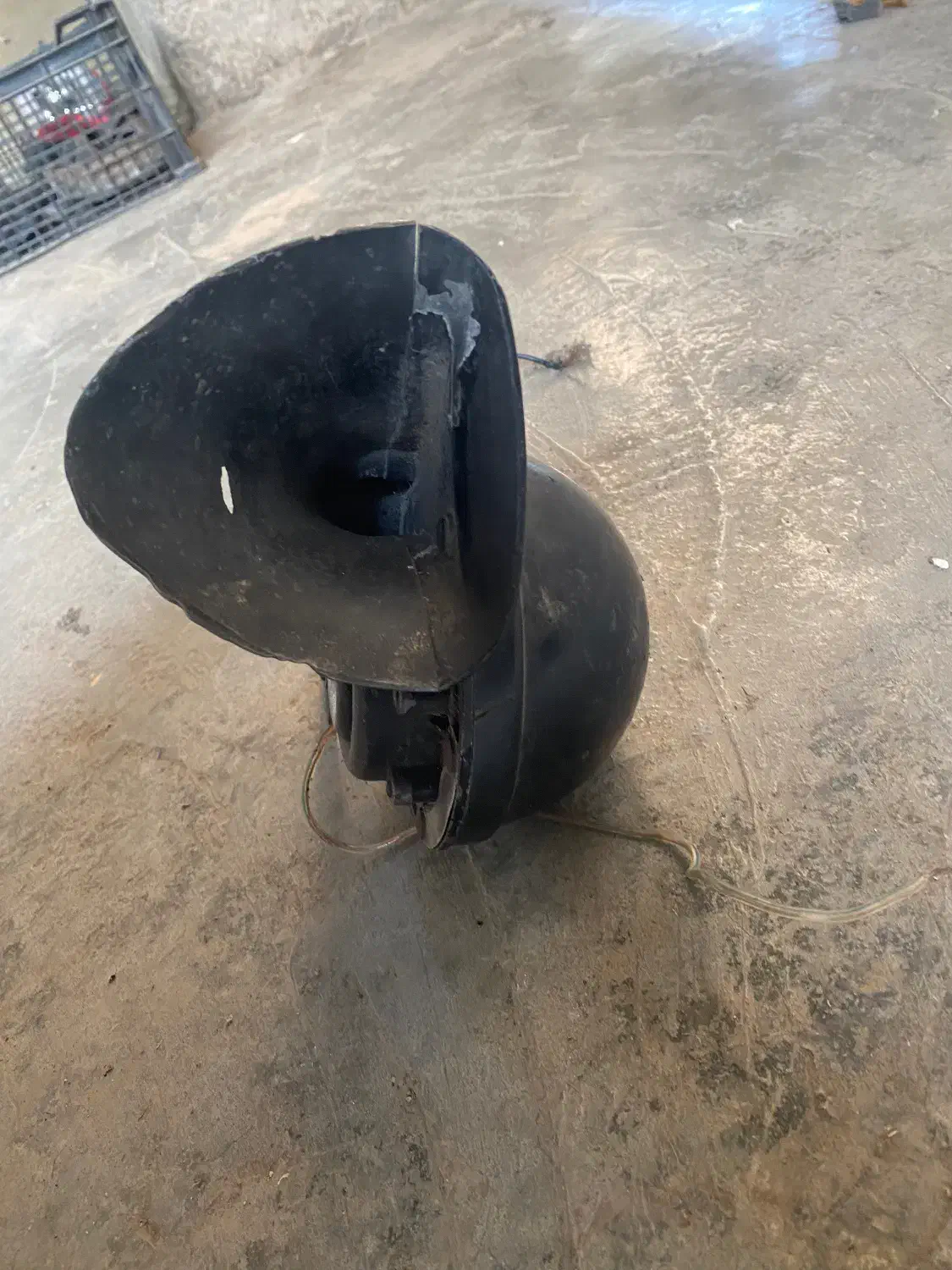 بوق قدیمی|قطعات یدکی و لوازم جانبی|قائم‌شهر, |دیوار