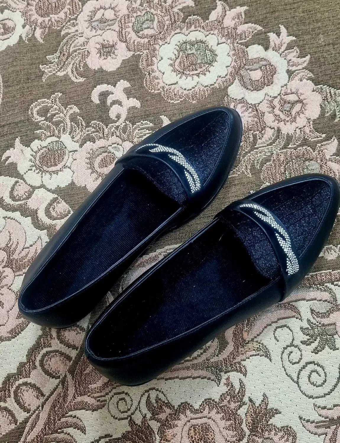 کفش کاملا نو زنانه سایز ۳۸|کیف، کفش، کمربند|رشت, منظریه|دیوار