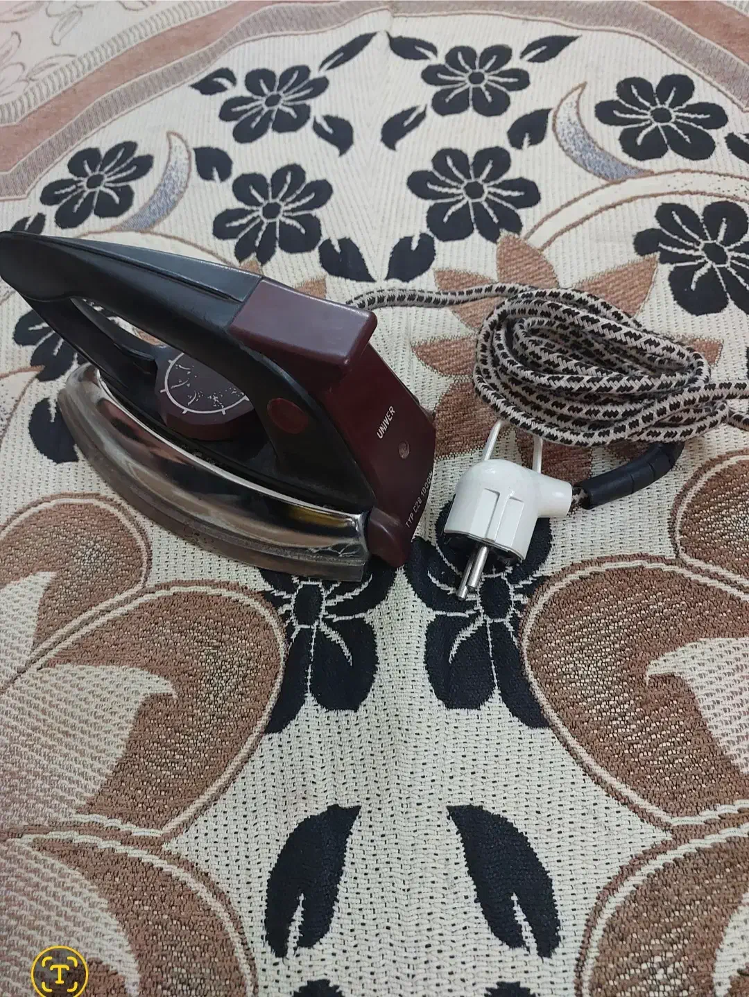 اتو قدیمی|اتو و لوازم اتو|مشهد, یوسفیه (شهرک غرب)|دیوار