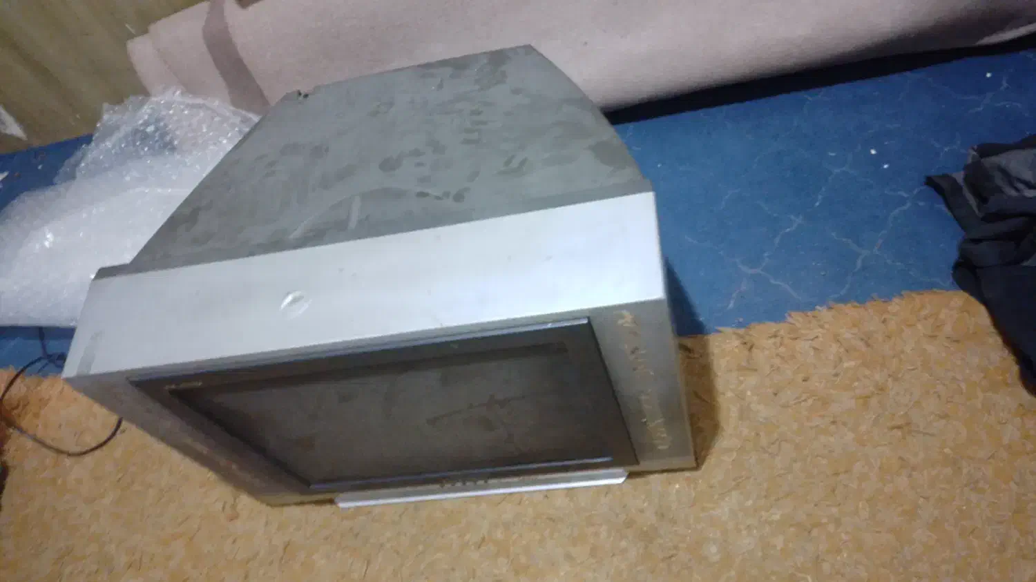 تلویزیون       ۲۱     اینچ       سامسونگ    قدیمی|تلویزیون و پروژکتور|تهران, شمیران‌نو|دیوار