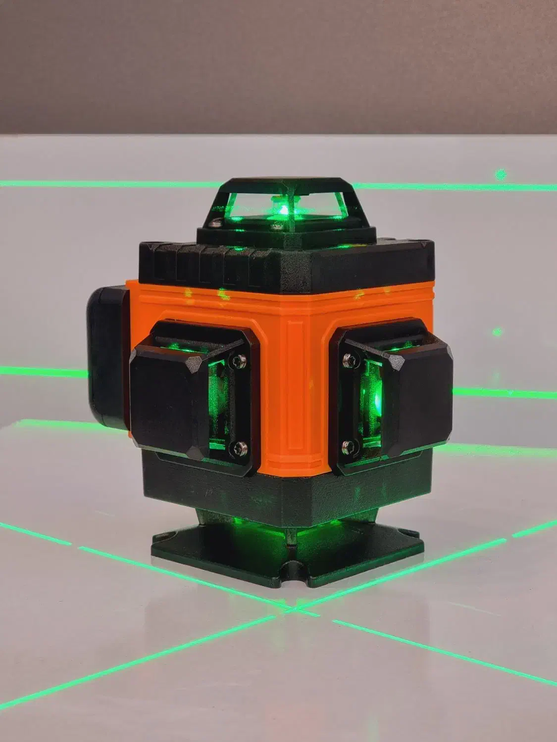 تراز لیزری ۴ بعدی نورسبز PM|ابزارآلات|کاشان, زیارتی|دیوار