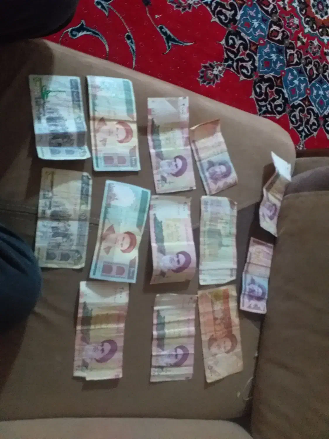 اسکناس|کلکسیون سکه، تمبر، اسکناس|اهواز, گلستان|دیوار