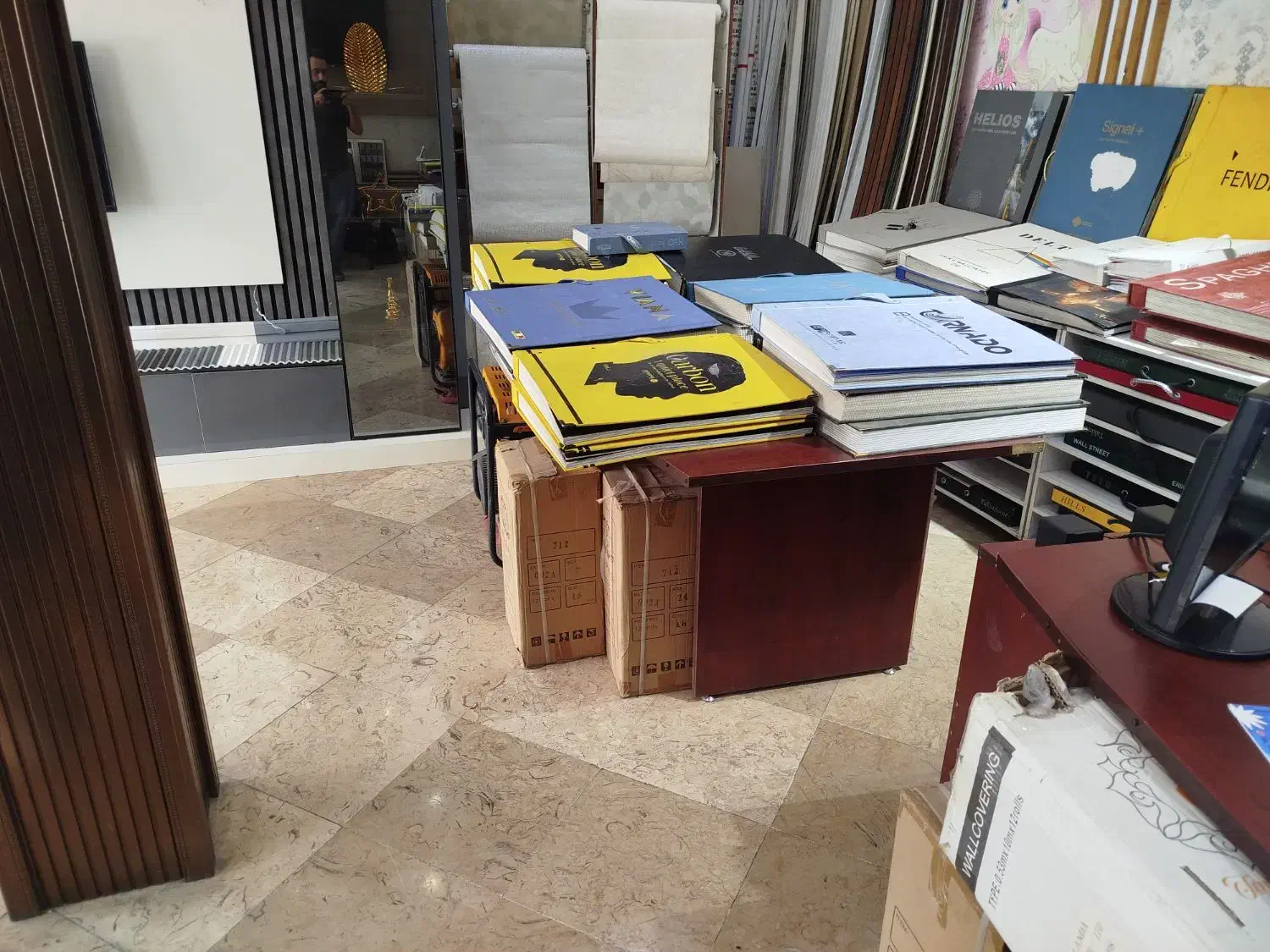 میر مدیریت کامپیوتر میز کاغذ دیواری|میز تحریر و کامپیوتر|گلستان (تهران), |دیوار