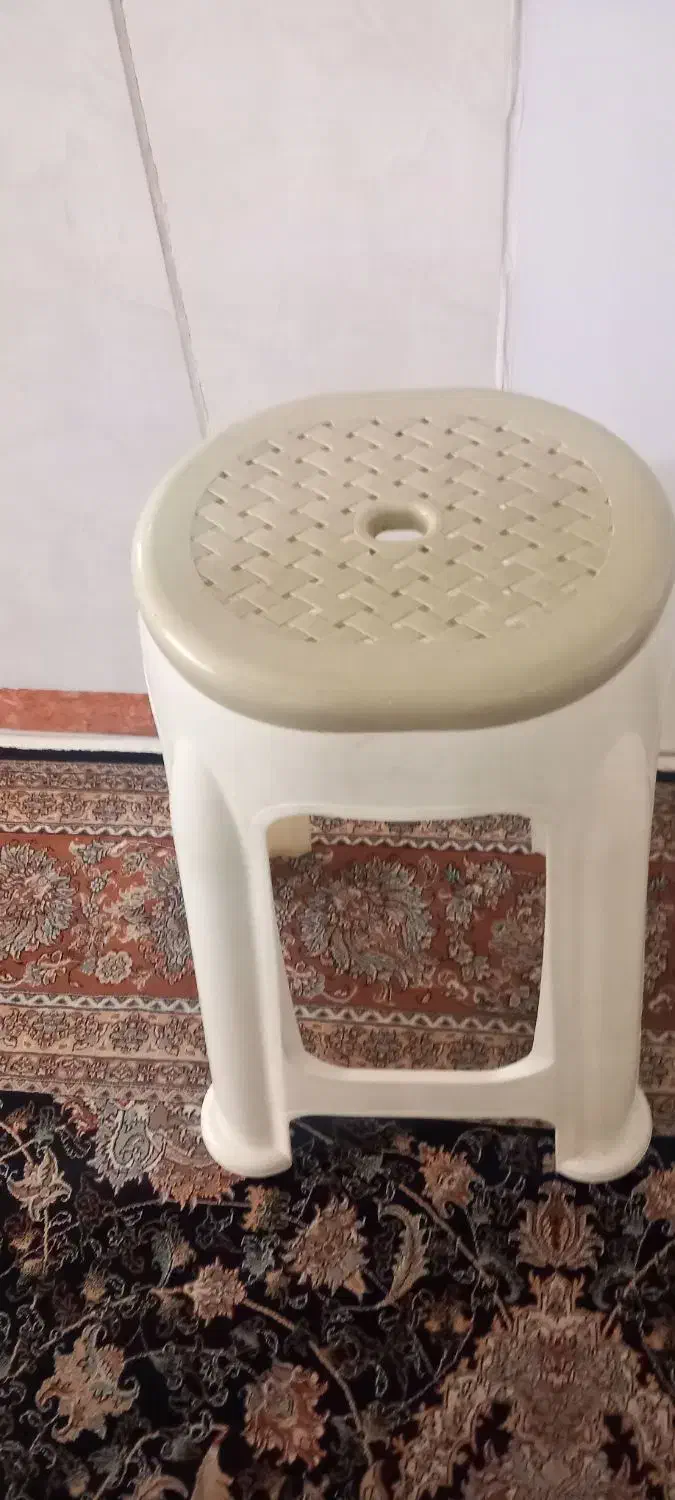 صندلی پلاستیکی|صندلی و نیمکت|اراک, |دیوار