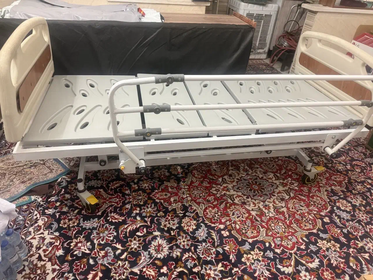 تخت برقی سه شکن|آرایشی، بهداشتی، درمانی|قم, باغ شازده|دیوار