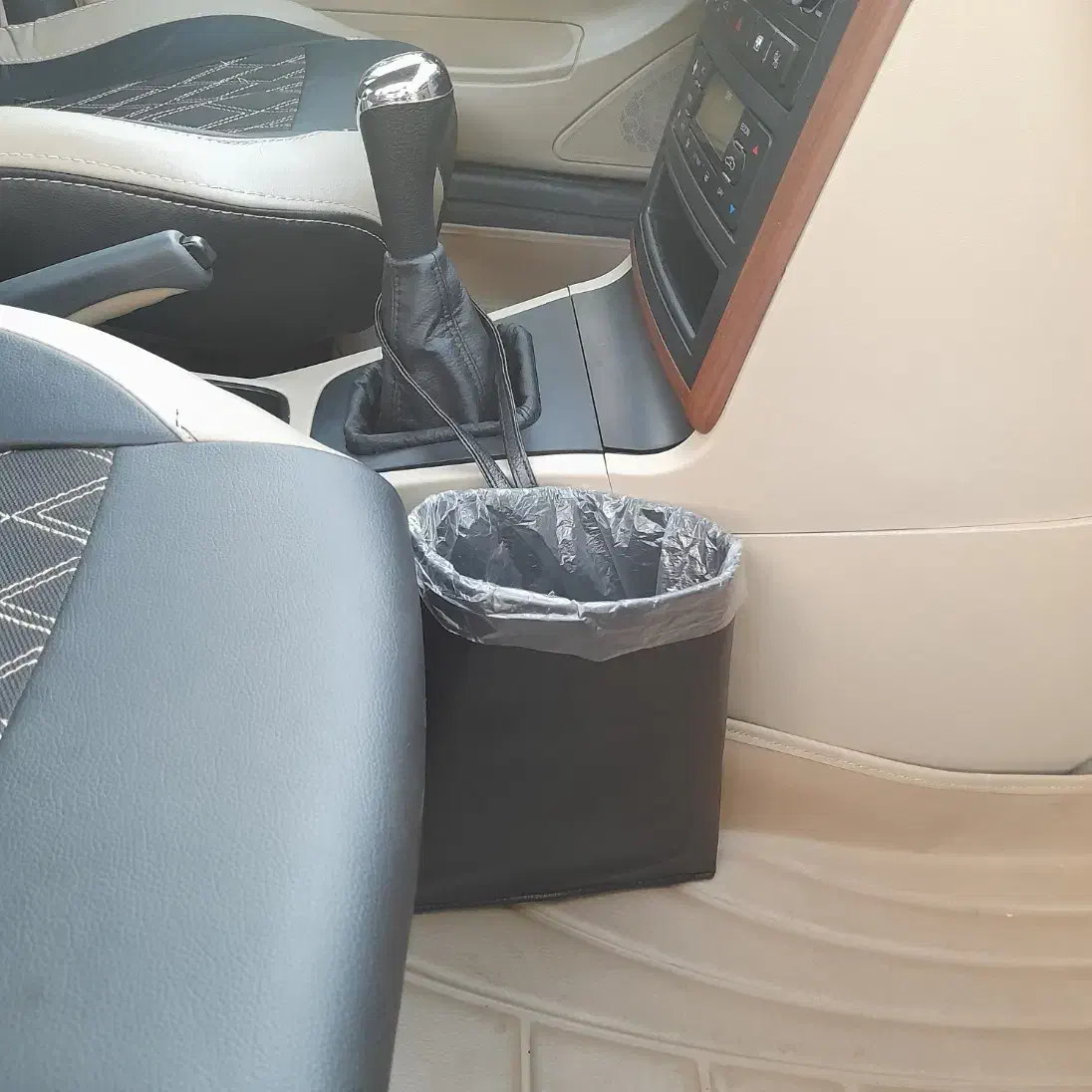 سطل زباله ماشین|قطعات یدکی و لوازم جانبی|اصفهان, فرودگاه شهید بهشتی|دیوار