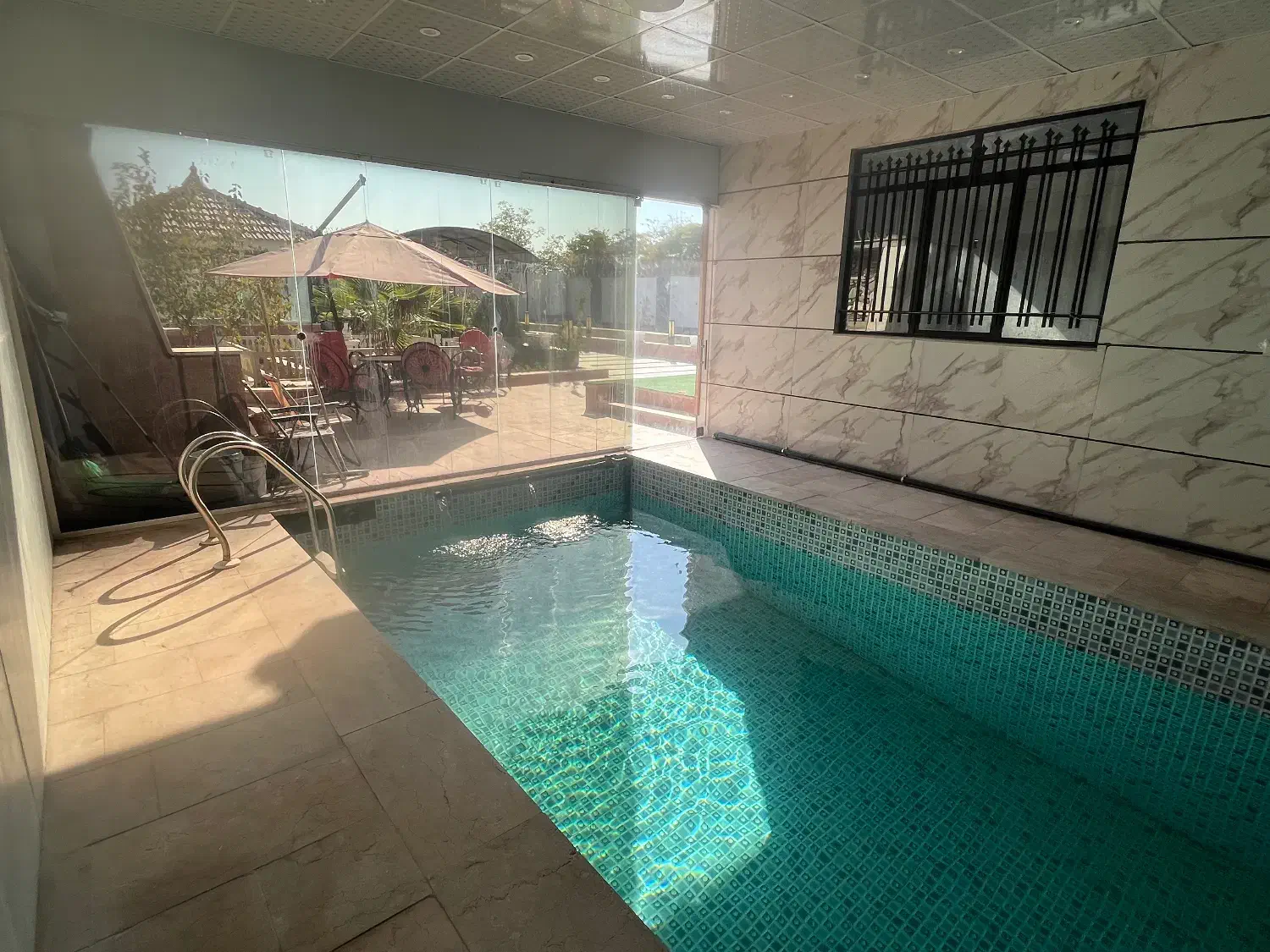 اجاره باغ ویلا روزانه و کوتاه مدت|اجارهٔ کوتاه‌مدت ویلا و باغ|اصفهان, سرشبادران|دیوار