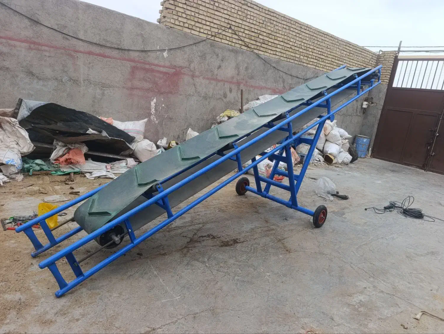 نوار نقاله|ماشین‌آلات صنعتی|رامند, |دیوار