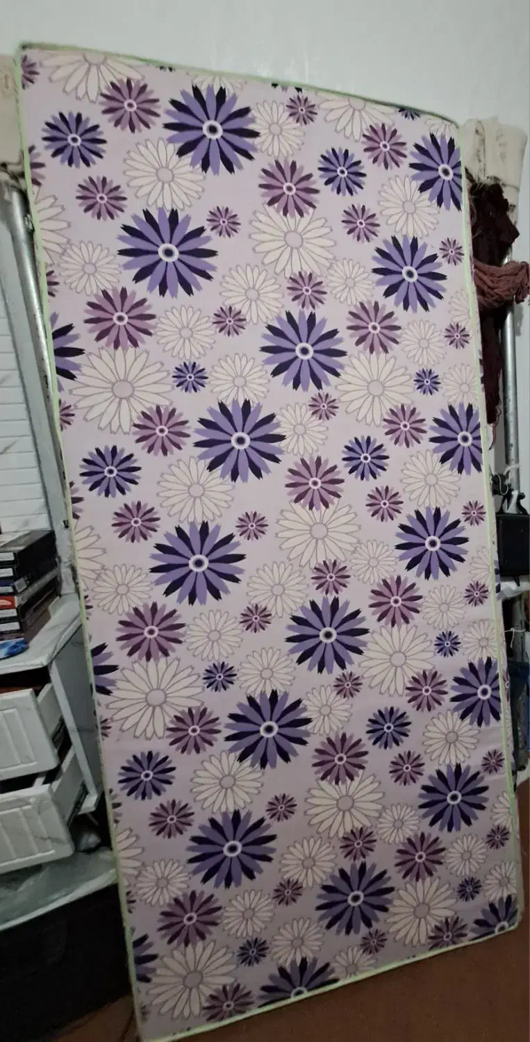 این اجناس ب فروش میرسد|تخت و صندلی بچه|اردبیل, |دیوار