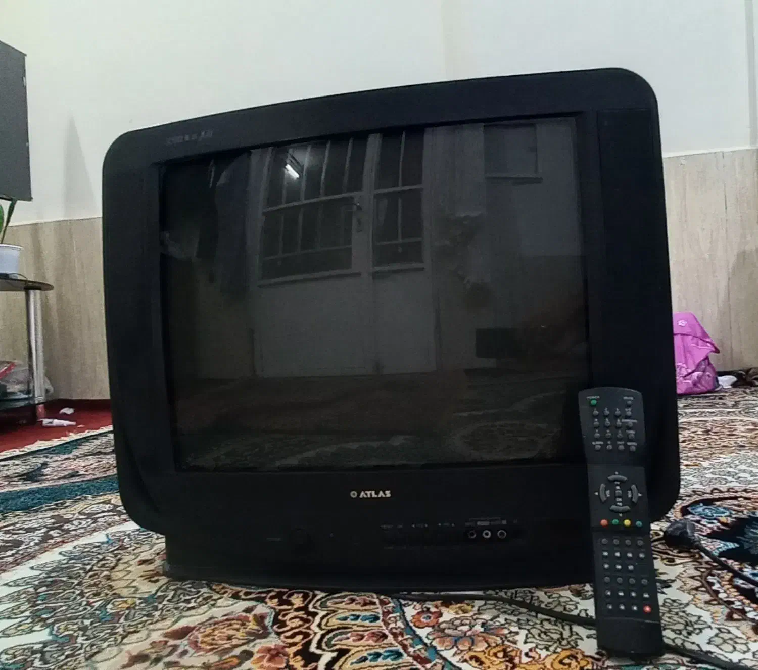 تلوزیون کوچک ۲۰ اینج|تلویزیون و پروژکتور|مشهد, کوی دروی|دیوار