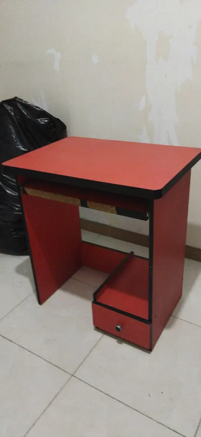 میز کامپیوتر عرض 70|میز تحریر و کامپیوتر|تهران, شهرک صادقیه|دیوار