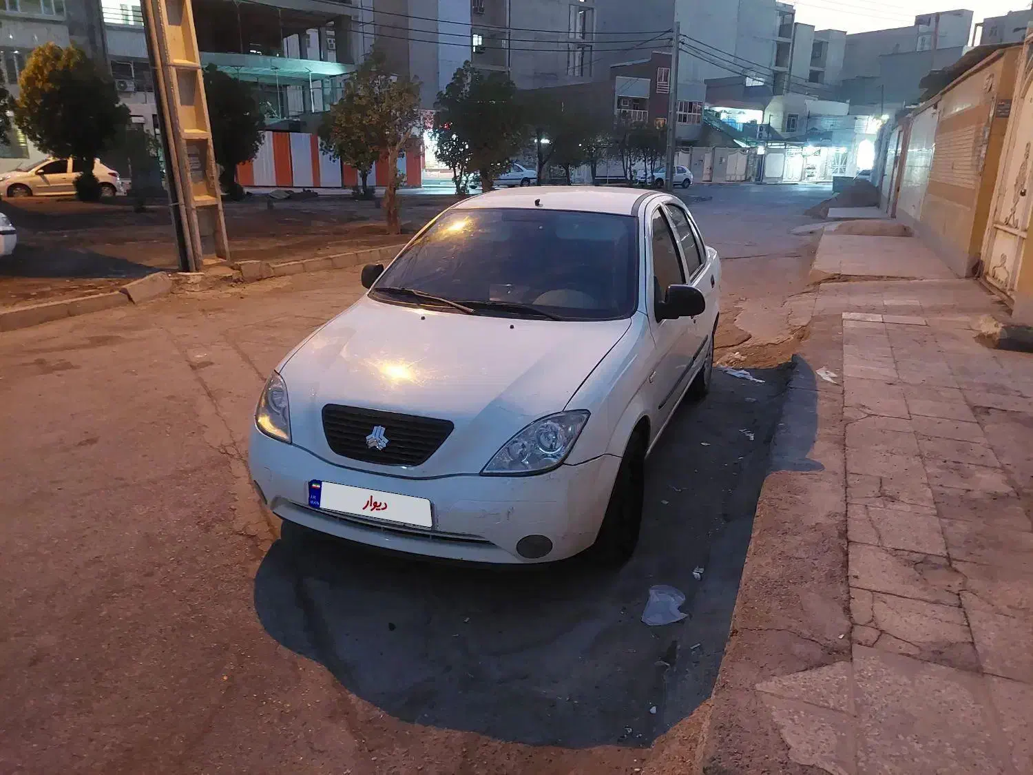 تیبا صندوق دار آخر ۹۹|خودرو سواری و وانت|اهواز, بعثت|دیوار