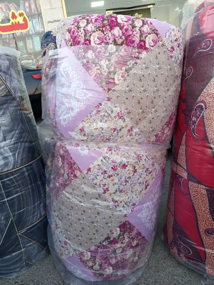 شاه نشین تک وعده ۷ تیکه ولاحاف کرسی|رختخواب، بالش، پتو|رباطکریم, انجم آباد|دیوار