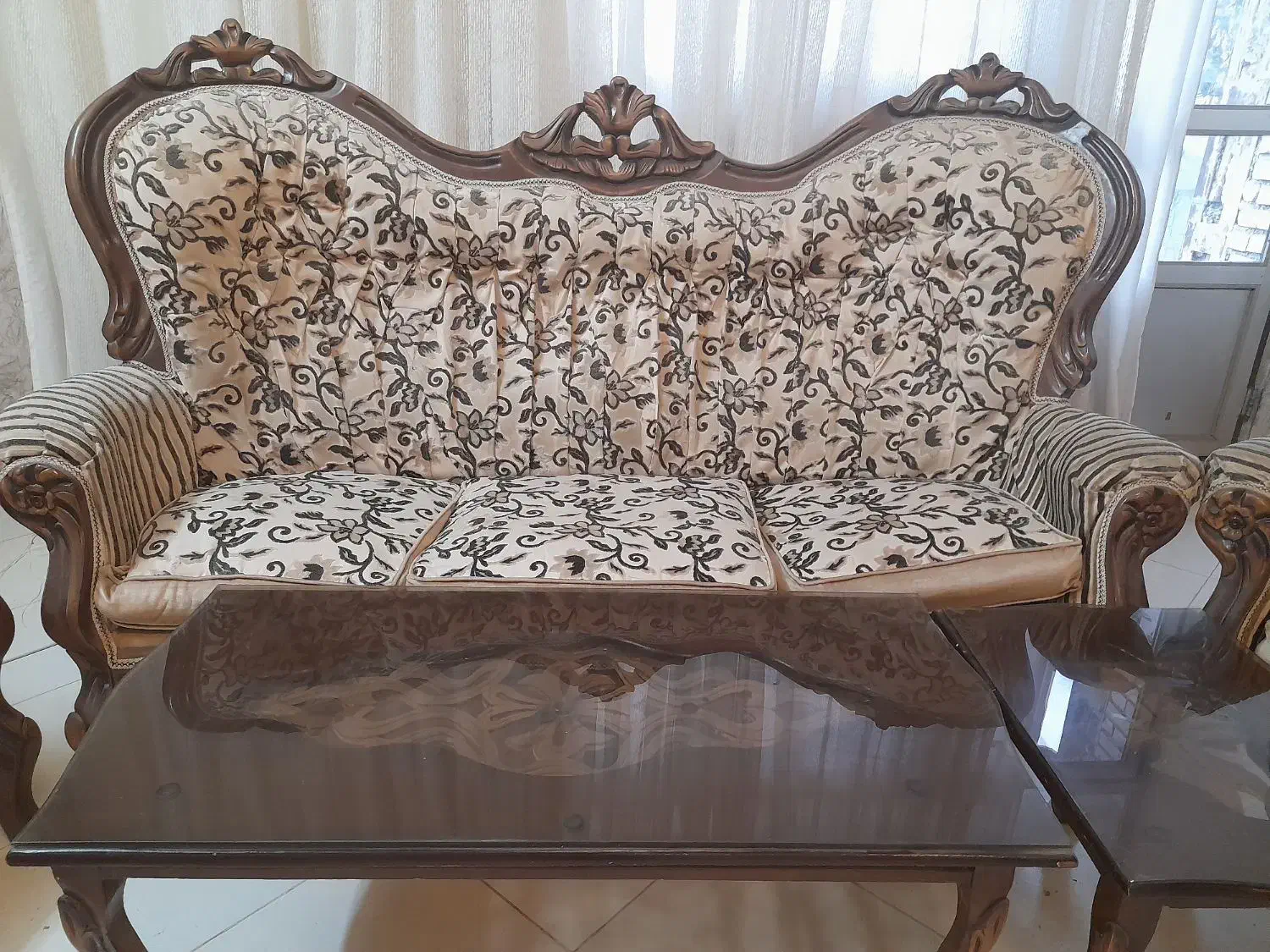 مبل سلطنتی ۹ نفره|مبلمان خانگی و میز عسلی|بجنورد, |دیوار