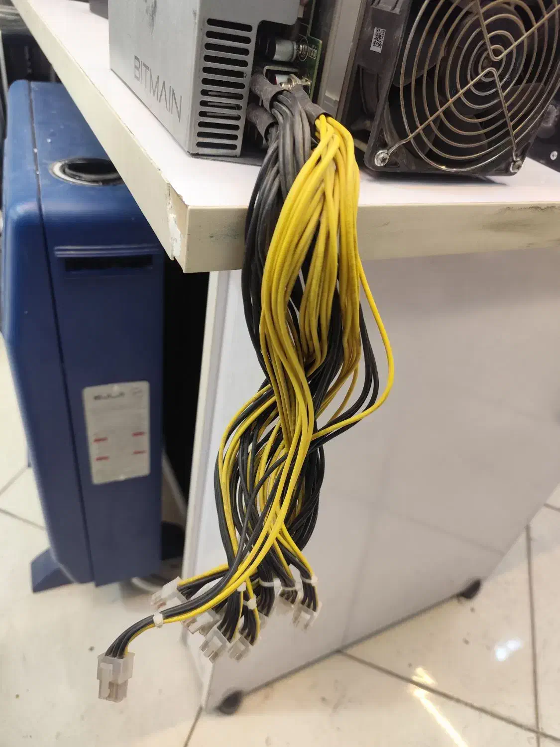 دستگاه ماینر ایسیک s9j برای بیت کوین+پاور|قطعات و لوازم جانبی رایانه|مشهد, جانباز|دیوار