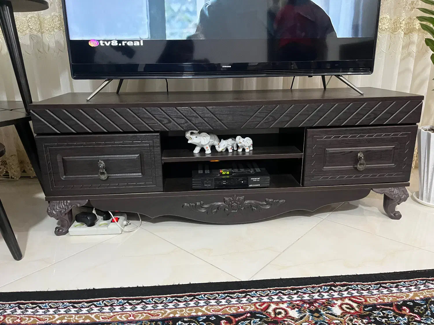 میز تلویزیون چوبی|میز تلویزیون|پرند, فاز ۶|دیوار