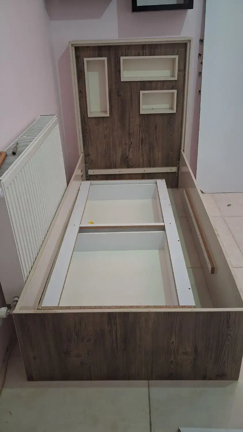 تخت کودک ونوجوان|تخت و سرویس خواب|پرند, فاز ۵|دیوار