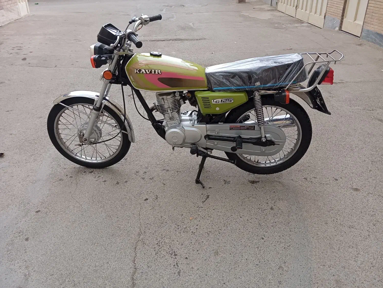 موتور هوندا مزایده مدل 1387 در حد صفر|موتورسیکلت|اصفهان, کارلادان|دیوار