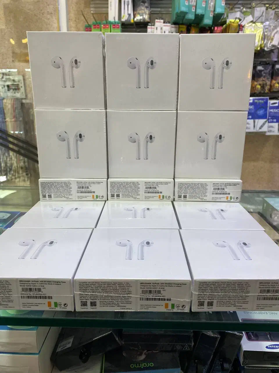 لوازم جانبی بانه پخش عمده|لوازم جانبی موبایل و تبلت|بانه, |دیوار