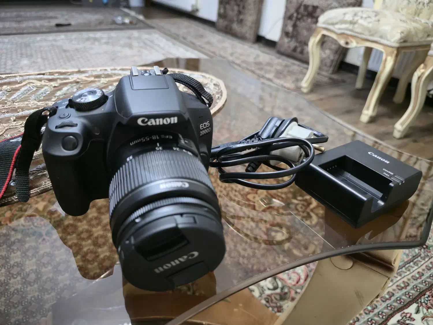 دوربین عکاسی کانن d2000|دوربین عکاسی و فیلمبرداری|بیجار, |دیوار