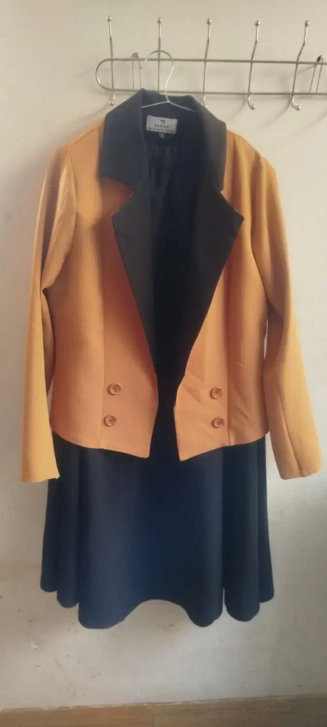 کت دامن نو سایز۴۳|لباس|سده (خراسان جنوبی), |دیوار