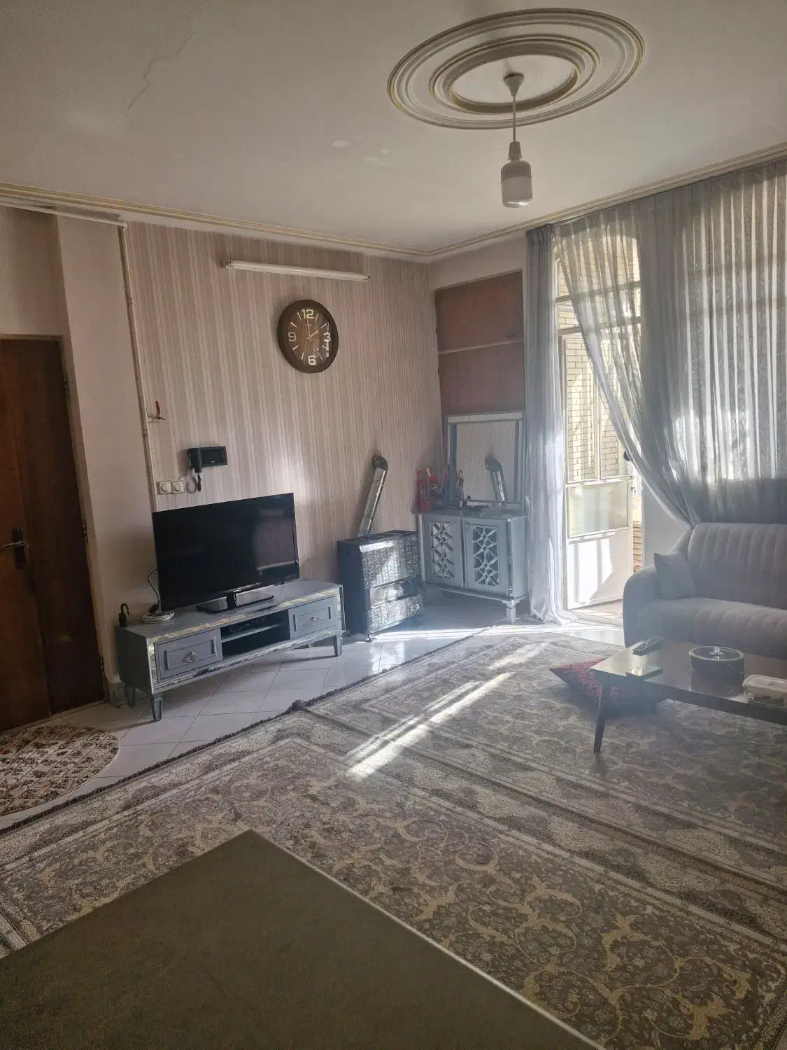 ۵۹متری /۶ واحد /غرق نور/اوایل طالقانی|فروش آپارتمان|ساوه, |دیوار