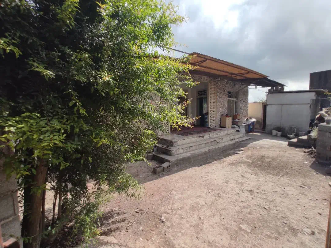 ۴۲۰مترویلا (واقعا ارزون) بدلیل مهاجرت مالک|فروش خانه و ویلا|سرخرود, |دیوار